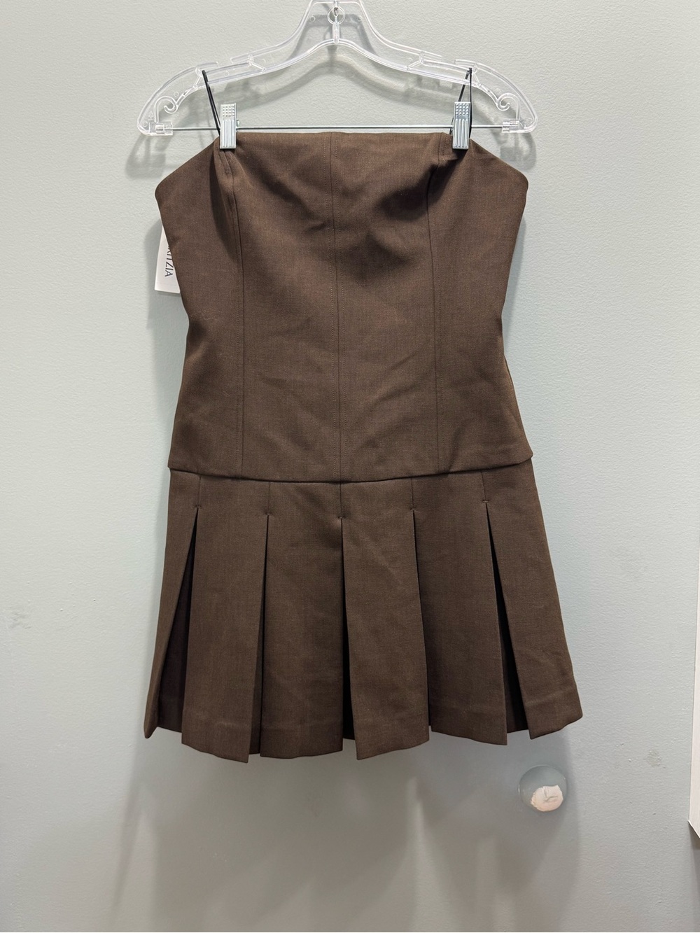 Aritzia Brown Strapless Pleated Mini Skirt